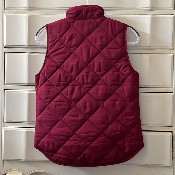 J Crew Women’s Puffer Vest in Pink Raspberry - Picture 4 of 4